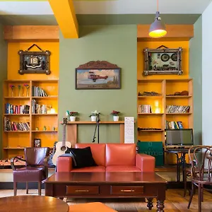 Sky Backpackers Hostal